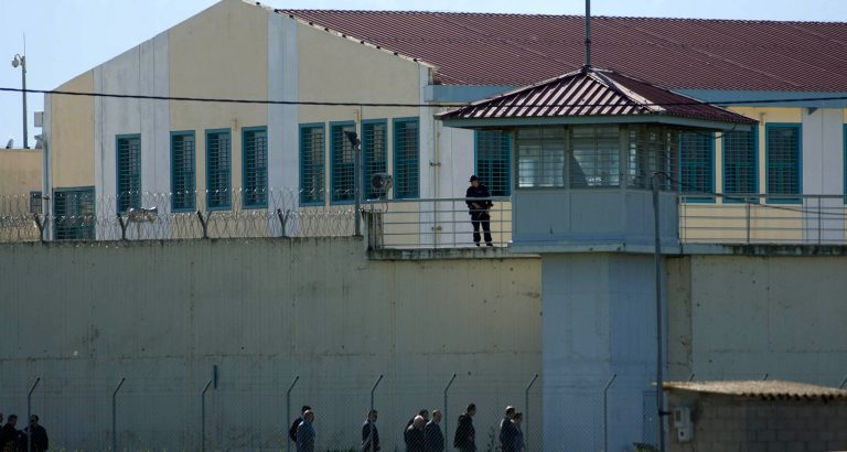 Για συμμετοχή σε παράνομη οργάνωση κατηγορείται έγκλειστος των Φυλακών Τρικάλων