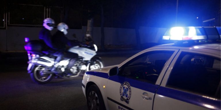 Σύλληψη δύο ανήλικων για κυκλοφορία πλαστών νομισμάτων στη Λάρισα – Συλλήψεις και των γονέων τους