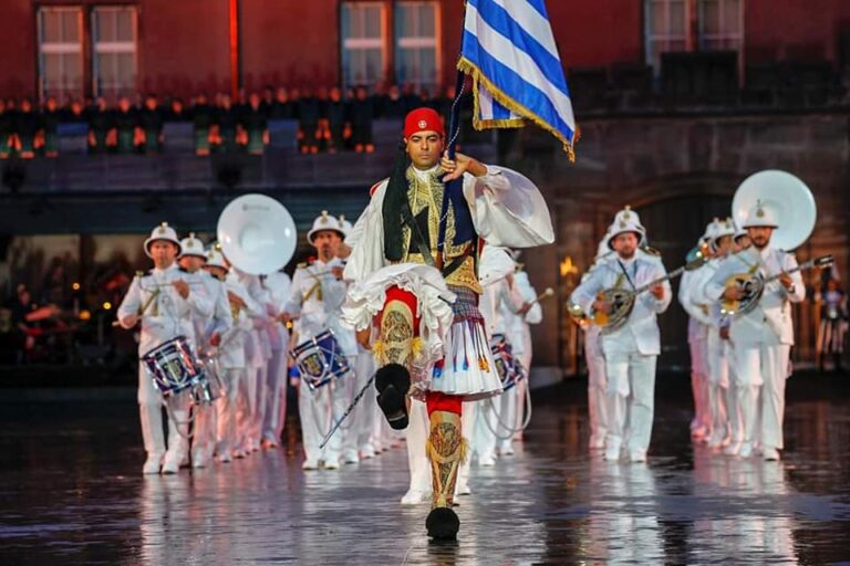 Η Καρδίτσα υποδέχεται την περίφημη Μπάντα του Πολεμικού Ναυτικού σε μια μεγαλειώδη συναυλία