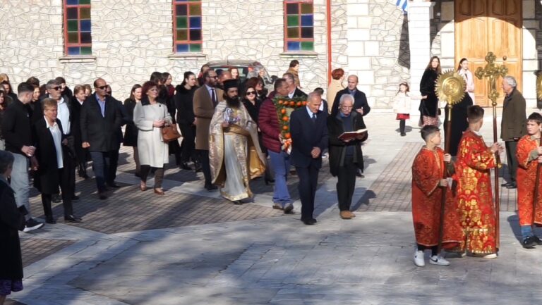 Με Λαμπρότητα και Πλήθος Κόσμου ο Εορτασμός των Θεοφανείων στο Μουζάκι