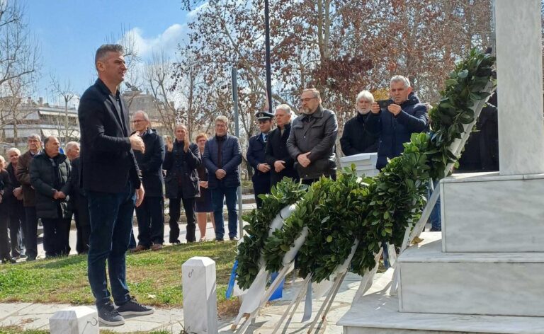 Τιμή στους πεσόντες αστυνομικούς από την Ένωση Αστυνομικών Υπαλλήλων Τρικάλων στο Α’ Ψυχοσάββατο